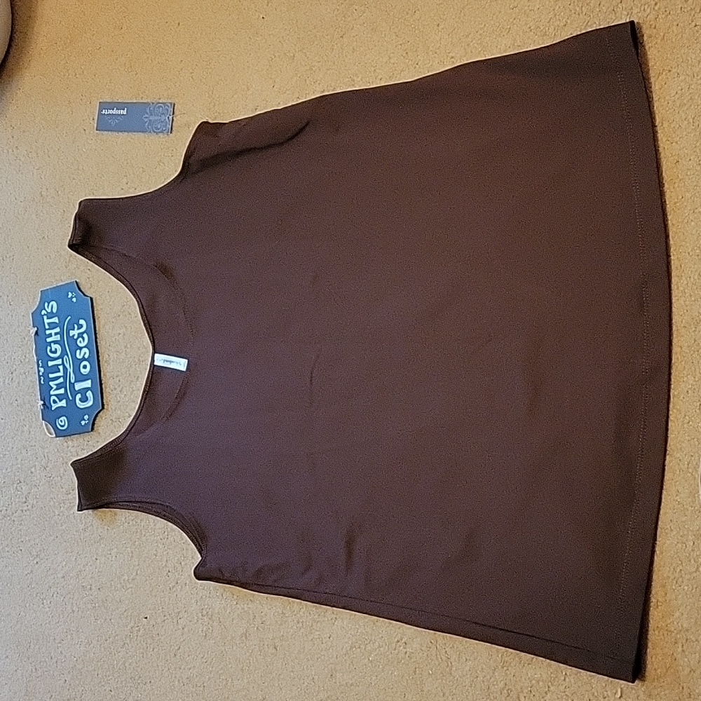 Passport Tank Top Brown Large New